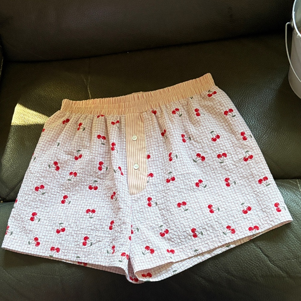Rareraw cherry plaid shorts